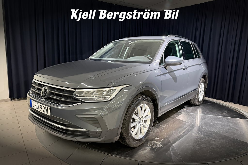 Volkswagen Tiguan 1.5 TSI Automat Drag Värmare Backkamera