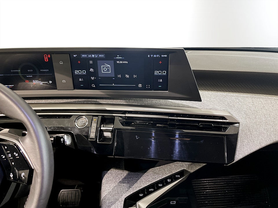 Bild på Peugeot 3008 Allure Hybrid 145hk Aut B-KAMERA CARPLAY