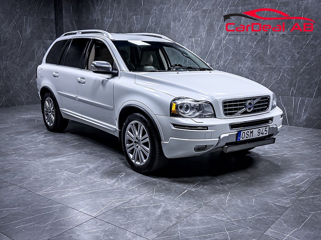 Volvo XC90 D5 AWD Summum 200hk 7-Sits Värmare Läder LED-ramp Drag