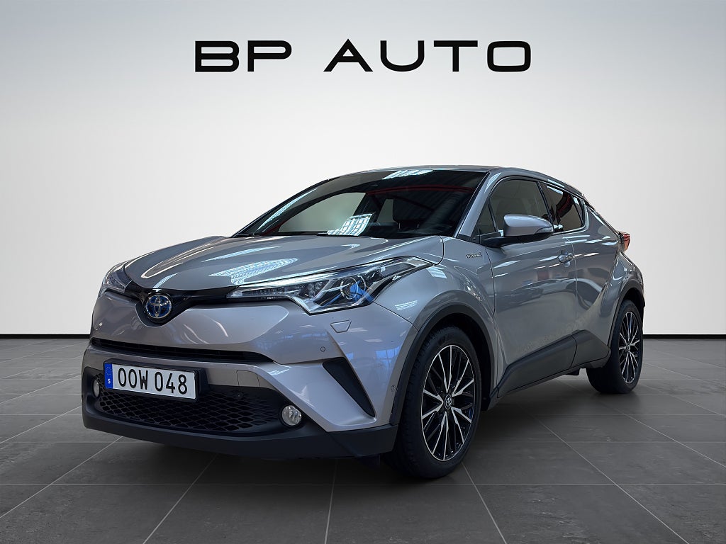 Toyota C-HR Hybrid CVT Executive 1Brukare Nyservad GPS Kamera 122hk
