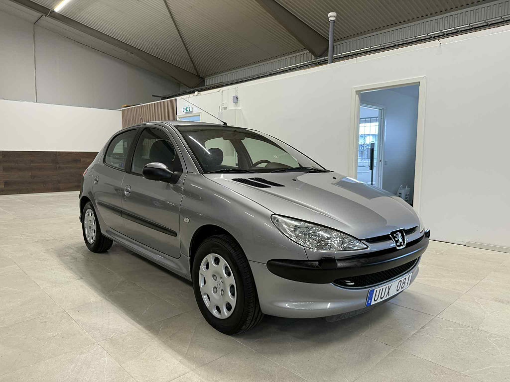 Peugeot 206 5-dörrar 1.6 * 6.333 Mil * Automat Toppskick