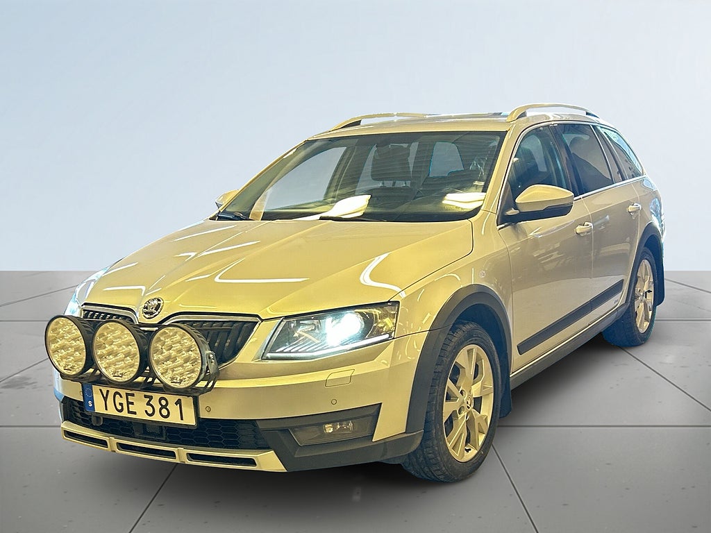Skoda Octavia Scout 2.0 TDI 4x4 Premium Drag/Navi/Adaptiv Fart/CANTON/SoV
