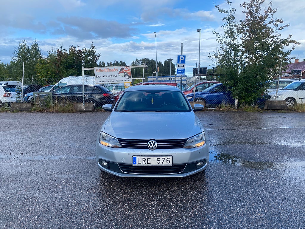 Volkswagen Jetta 2.0 TSI GT Euro 5