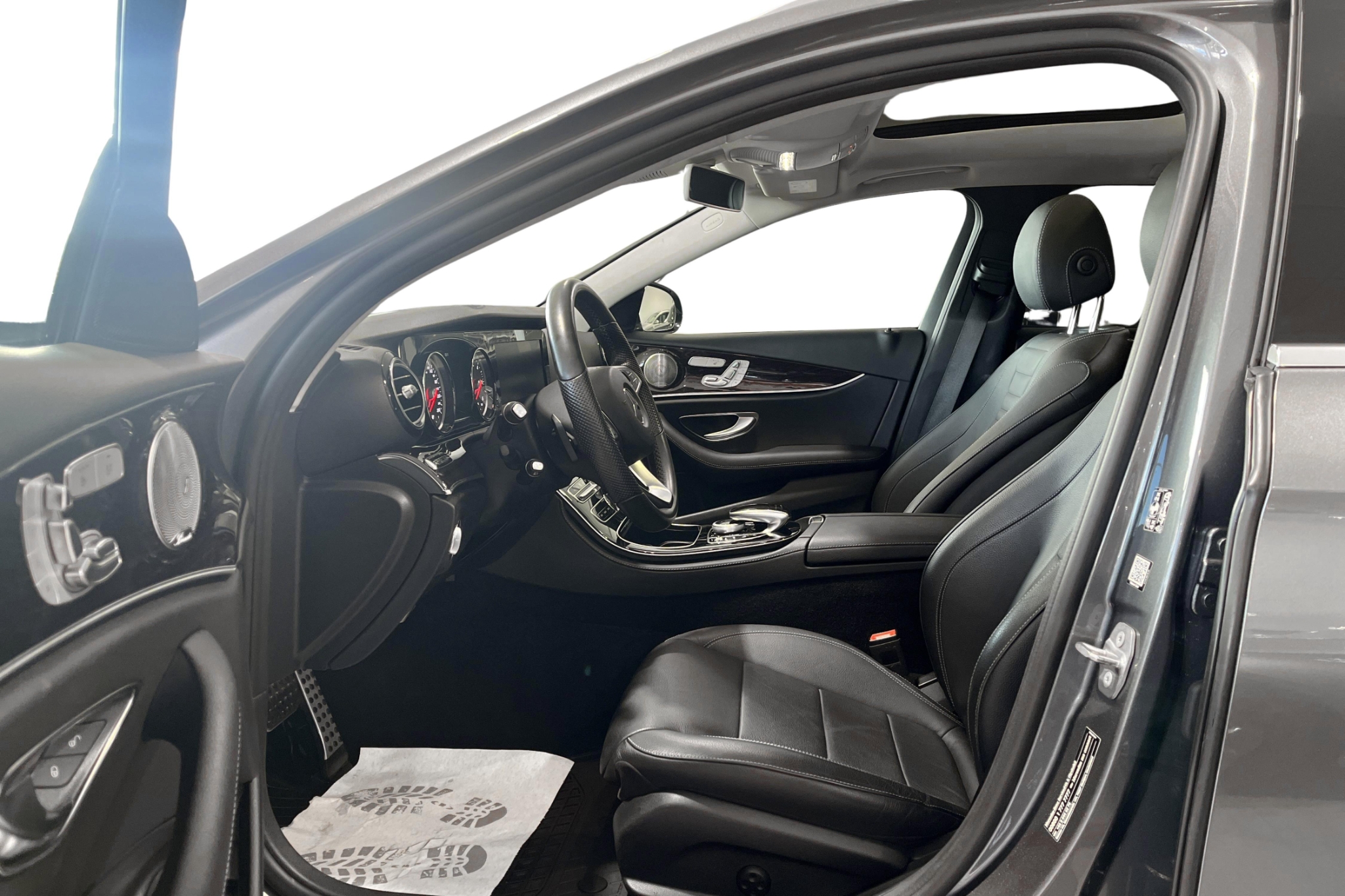 Mercedes-Benz E 220 d 2018, bild 6/10