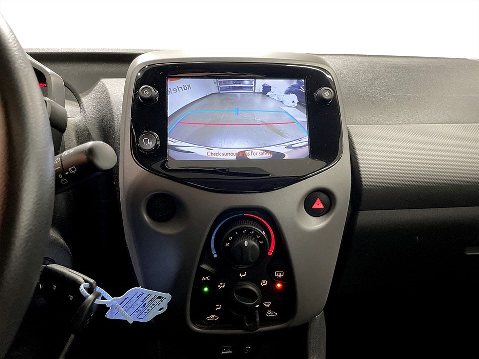 Bild på Peugeot 108 5D Active 1.0 PT 72hk - B-KAMERA, CARPLAY