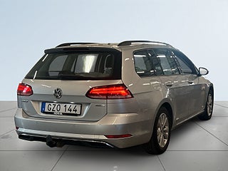 Volkswagen Golf Sportscombi 1.4 TSI S&V-hjul MoK-värmare Carplay Drag – bild 6