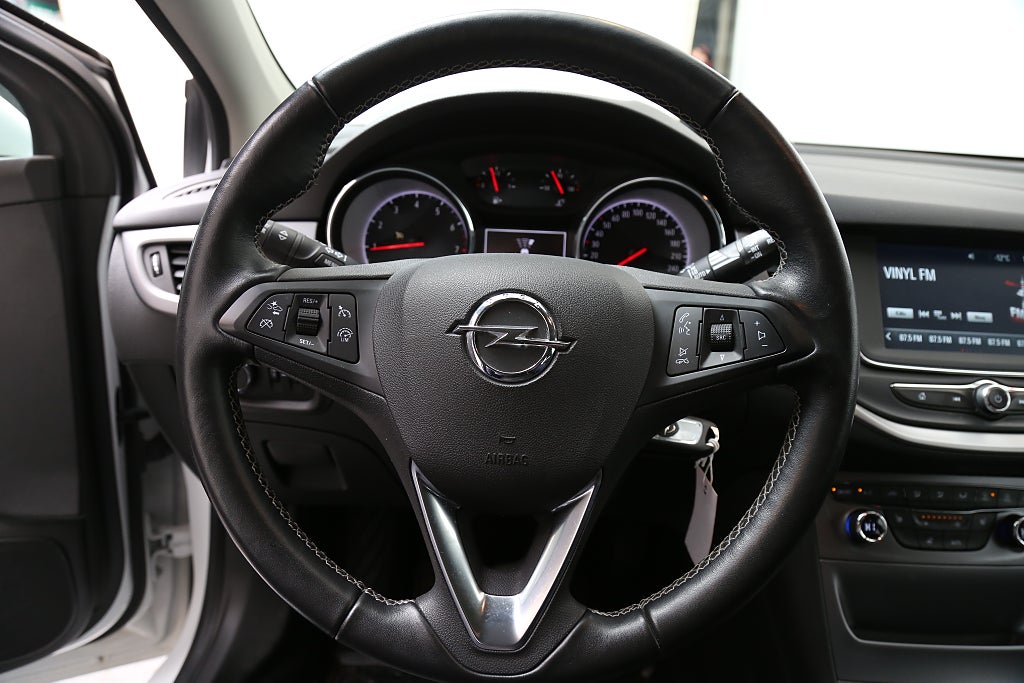 Opel Astra 1,4 EDIT ecoFLEX Enjoy 125hk 5D 1ägare 2018