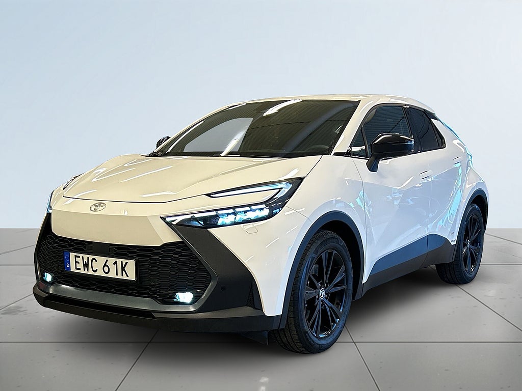 Toyota C-HR Hybrid AWD Sov-däck/Kamera/Värmare/P-sens/Adaptiv-fart