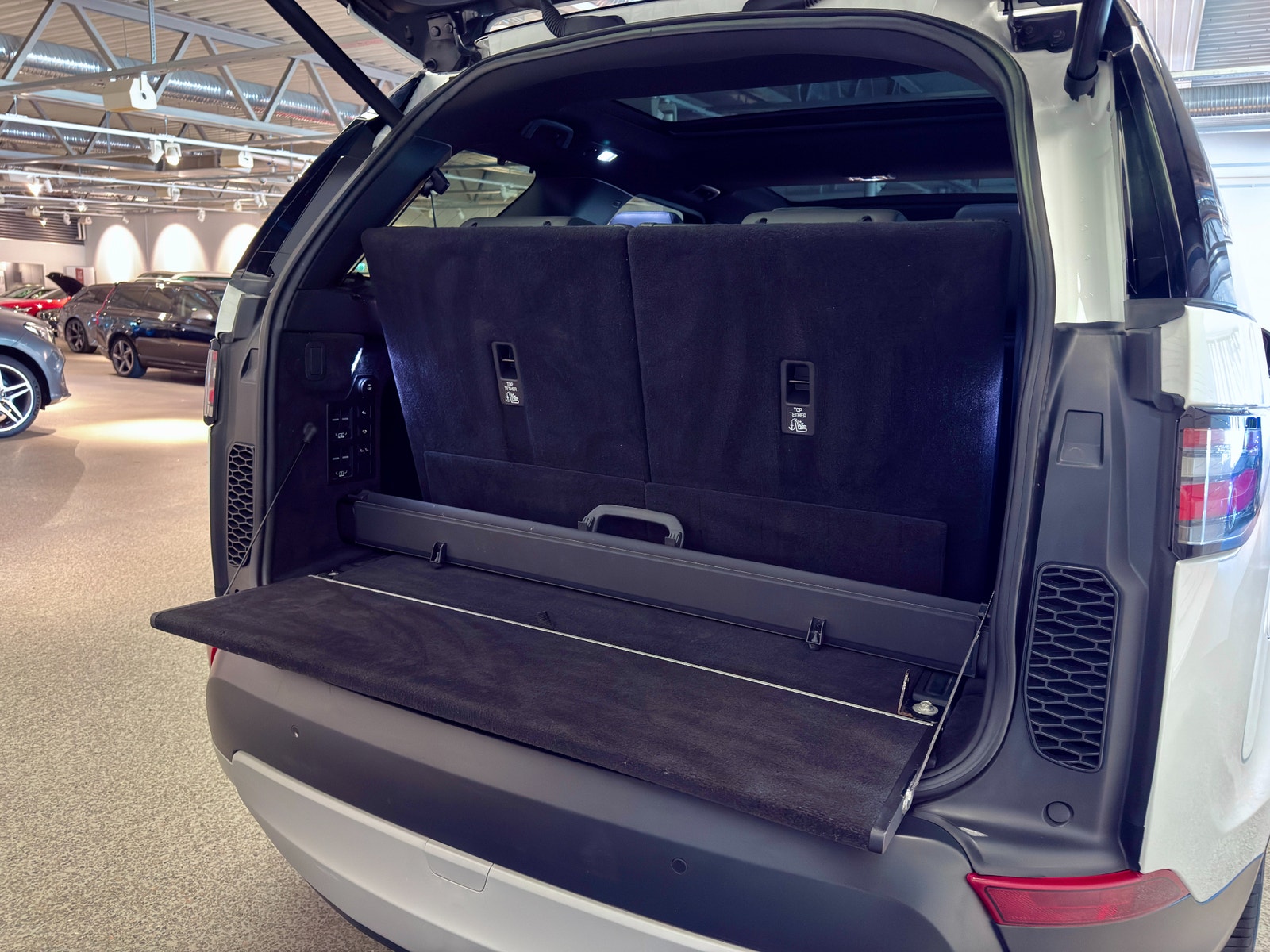 Land Rover Discovery SD4 240hk HSE | 7-sits | Drag | Panorama 2017 - miniatyr 27