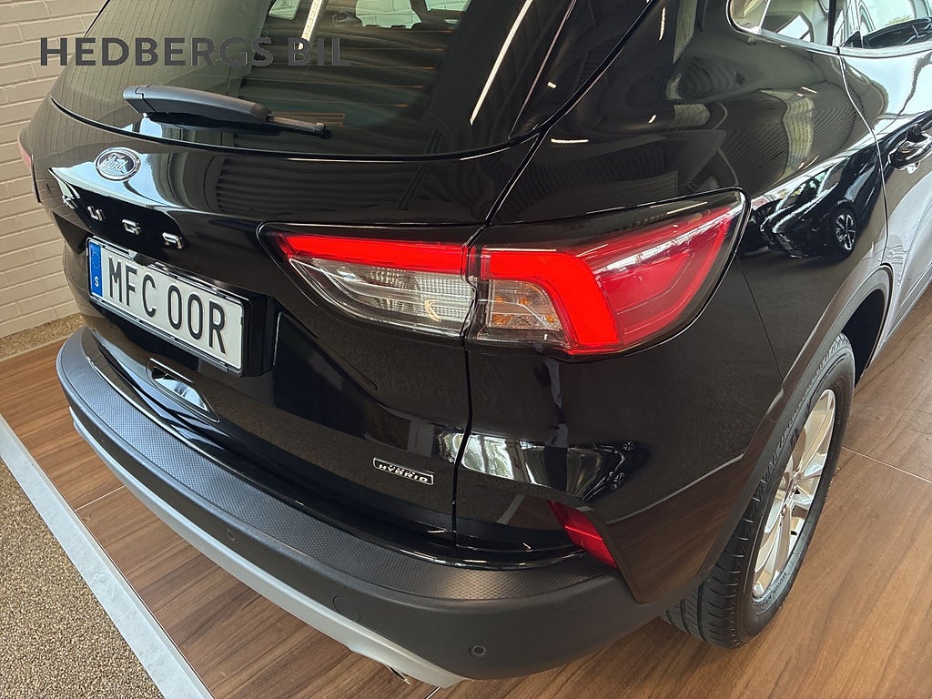 Ford Kuga Plug-In Hybrid 2,5 Titanium Automat thumbnail
