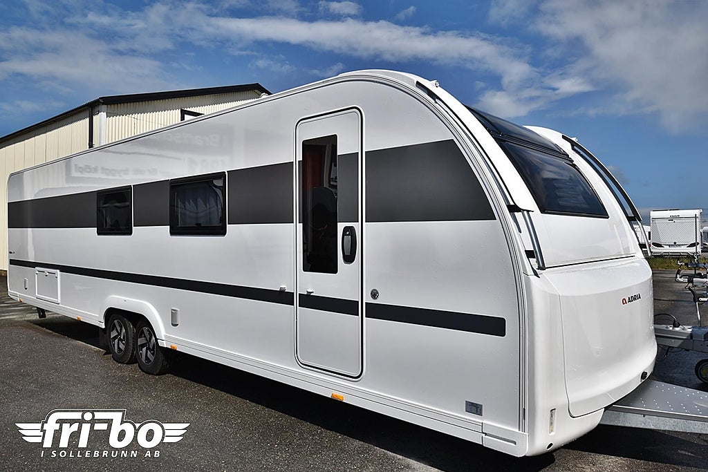 Adria 903 HT Alpina,* Åretrunt & Vinteranpassad, Barnkammare