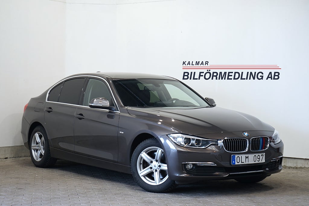 BMW 320 d Sedan Automat Luxury Line B-kamera H/K 184hk
