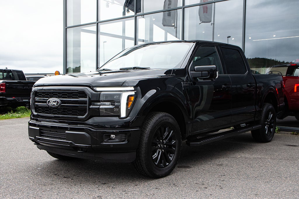Ford F-150 Lariat V8 BLACK APP. *KAMPANJ INKL V-HJUL&LOCK*