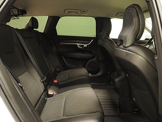 Kombi Volvo V90 Cross Country 8 av 19
