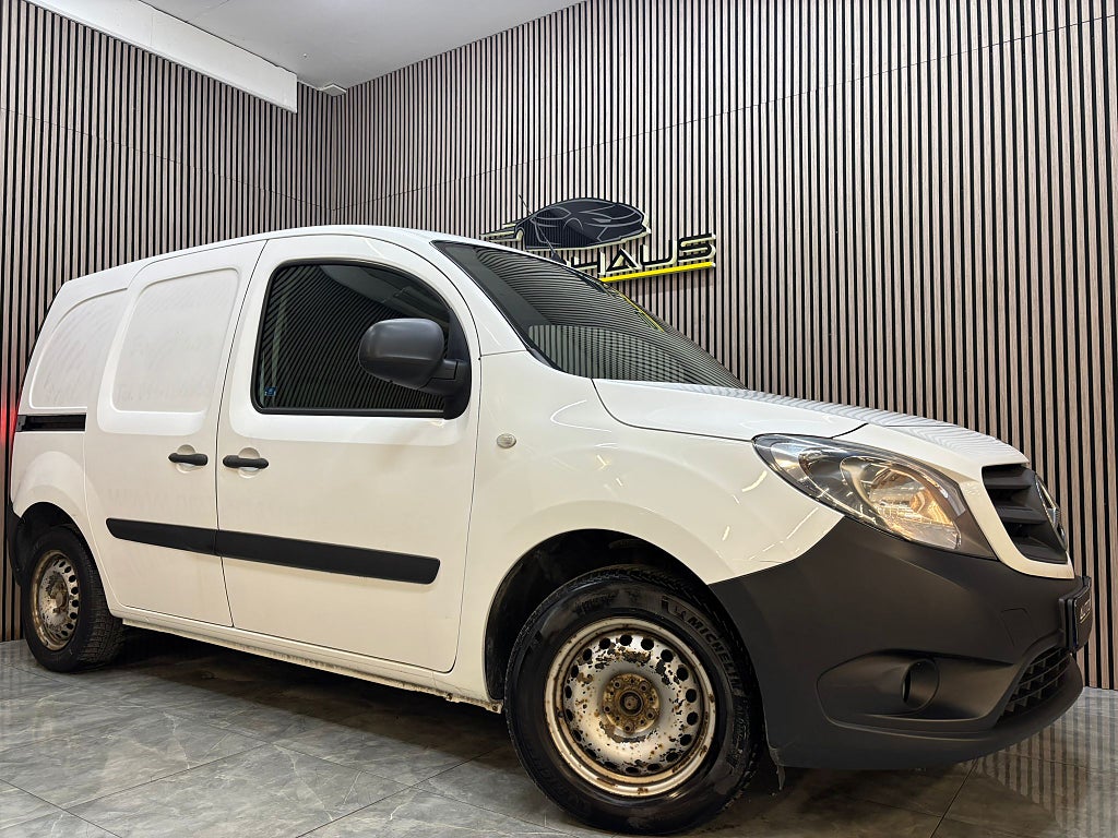 Mercedes-Benz Citan 108 CDI 75hk  Bluetooth Kamrem bytt 1,95%