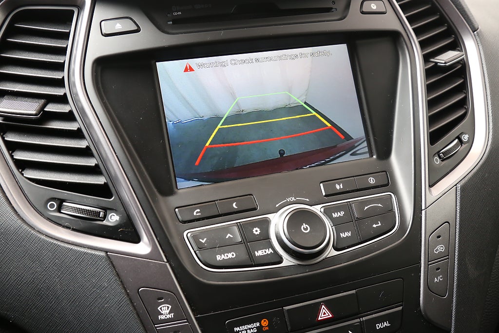 Hyundai Santa Fe 2,2 CRDi 197hk Premium AWD Aut Navi Skinn Motorv Drag 2015