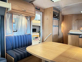 Husbil-halvintegrerad Bürstner SOLANO 710 14 av 30