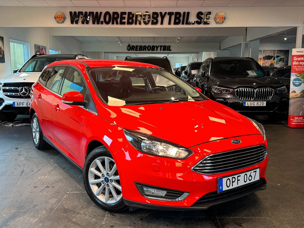 Ford Focus Kombi 1.0 EcoBoost Titanium Årskatt 360kr 101hk 