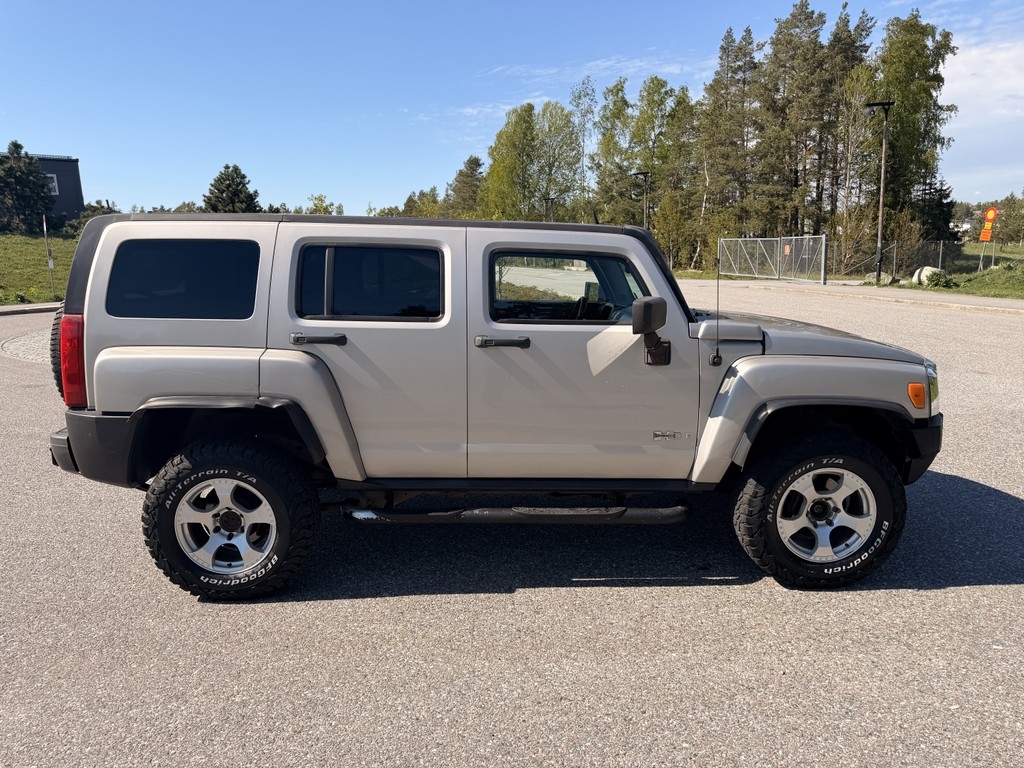 Hummer H3 2006, bild 6/28