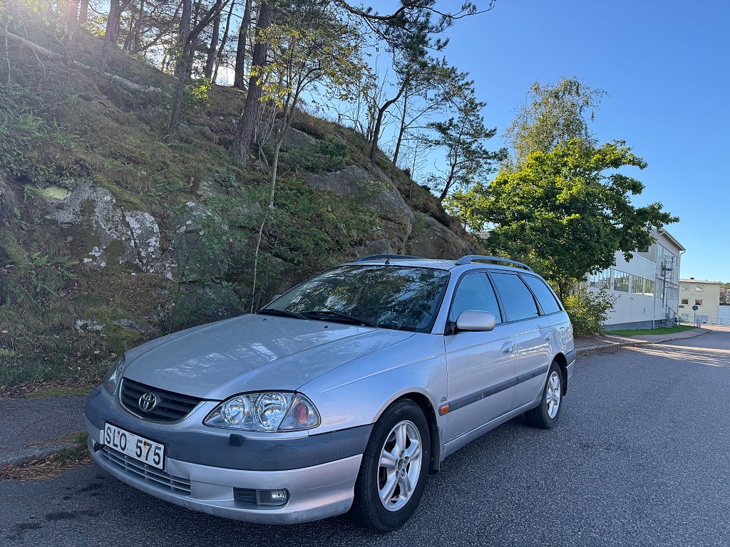 Toyota Avensis Kombi 2.0 D4 VVT-i. 0%Ränta