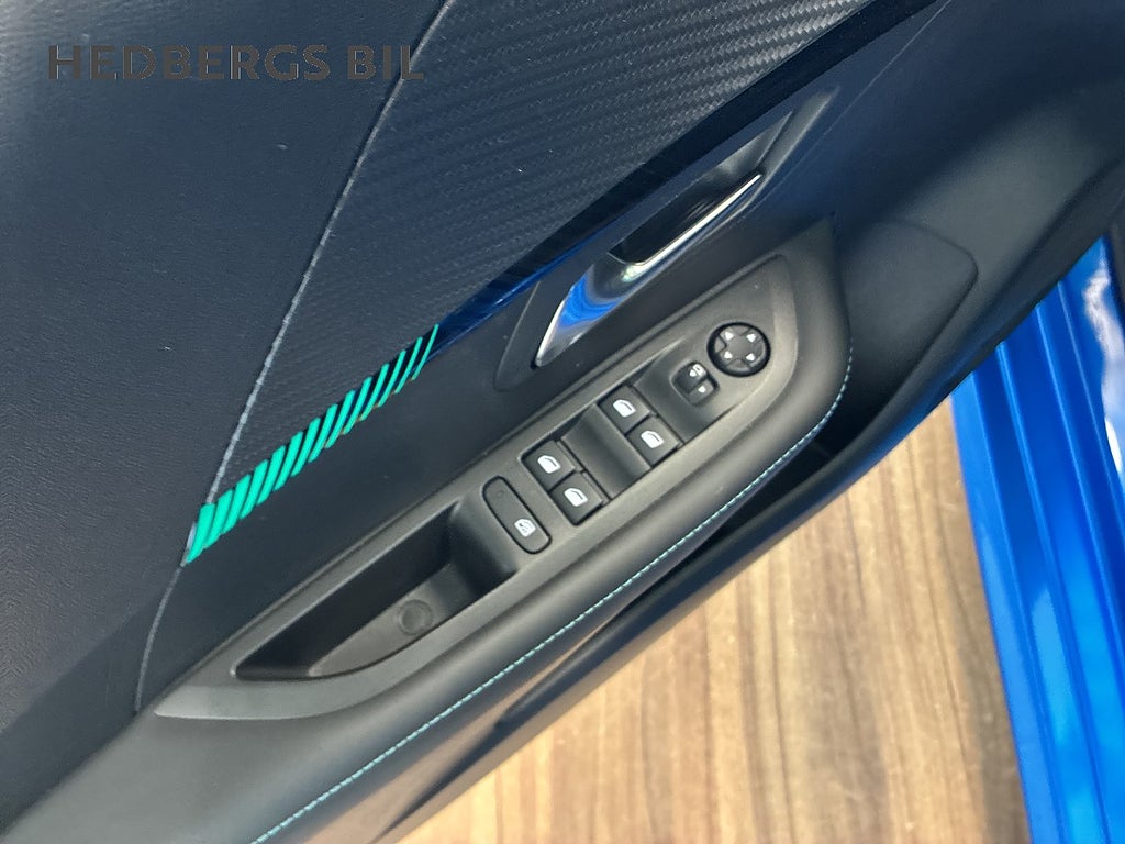 Peugeot 208 1.2 PureTech 100 AUT Allure  thumbnail