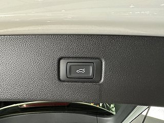 SUV Audi Q7 13 av 16