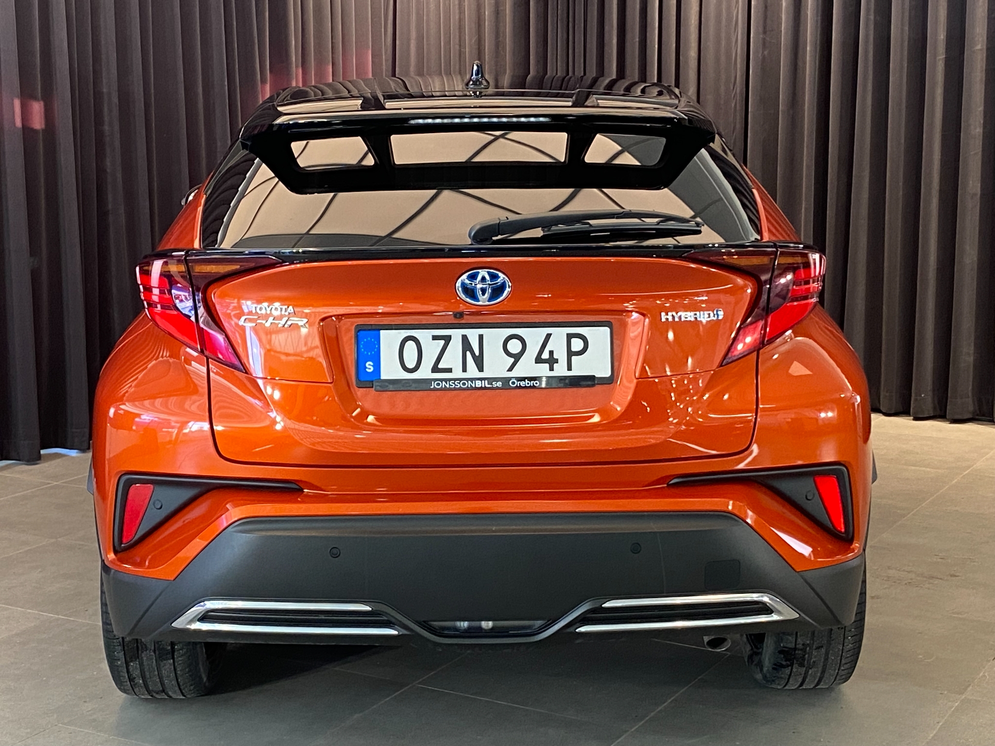 Toyota C-HR Hybrid CVT Launch Edition 2020, bild 2/10