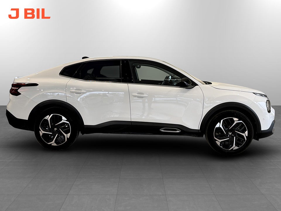 Bild på Citroën C4-X Shine 1.2 PT 130 Aut B-KAMERA NAVI