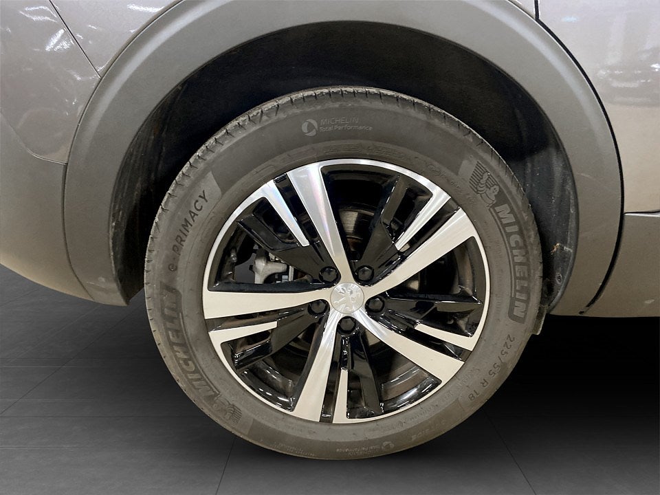 Bild på Peugeot 5008 GT 1.2 PT 130hk Aut - 7-SITS, B-KAMERA