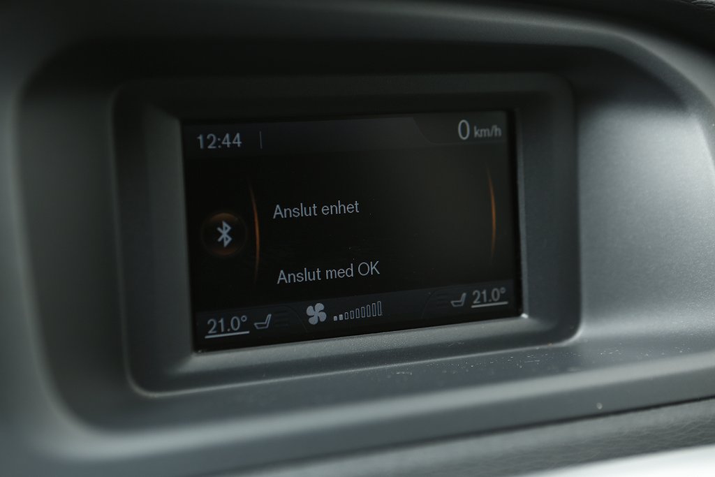 Volvo V40 D3 150hk Momentum Aut Dieselvärmare Backkamera 2013