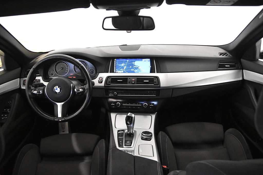 BMW 520d 2017 - miniatyr 13