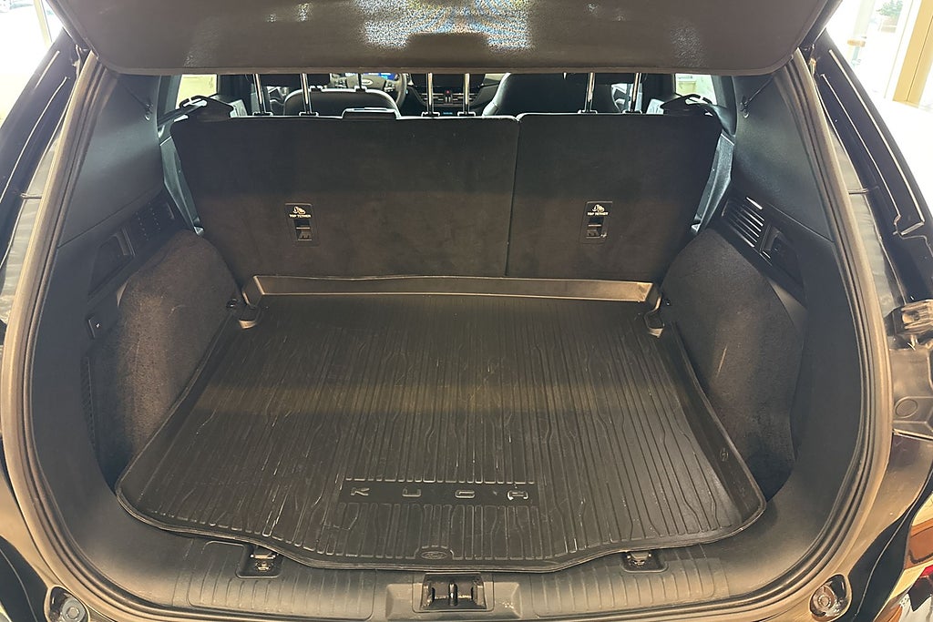 Ford Kuga Plug-In Hybrid E-CVT ST-Line Kamera Navi V-hjul  miniatyr 21