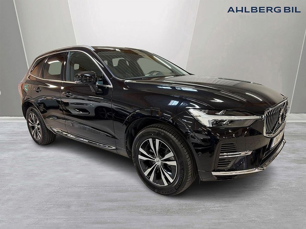 Volvo XC60 T6 Core Edition, Läderklädsel, Motorstolspaket, Ljuspaket, Parke