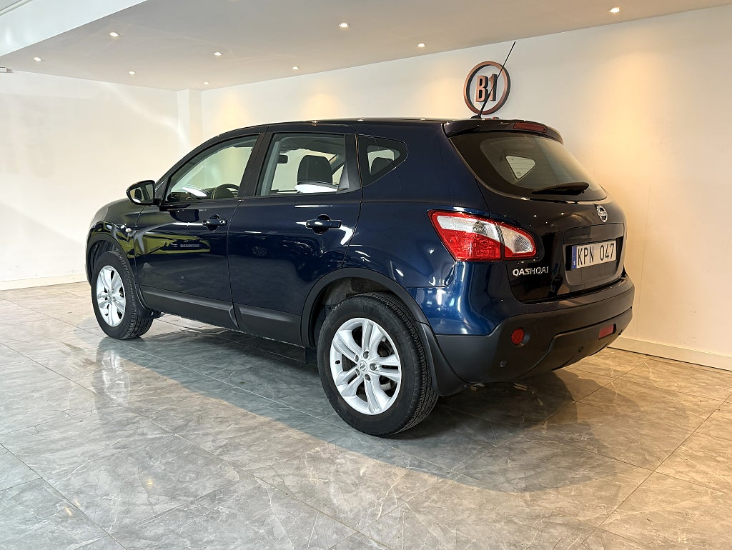 Nissan Qashqai 1.6 114HK NYBESIKTIGAD KAMKEDJA FARTHÅLLARE P-SENSOR