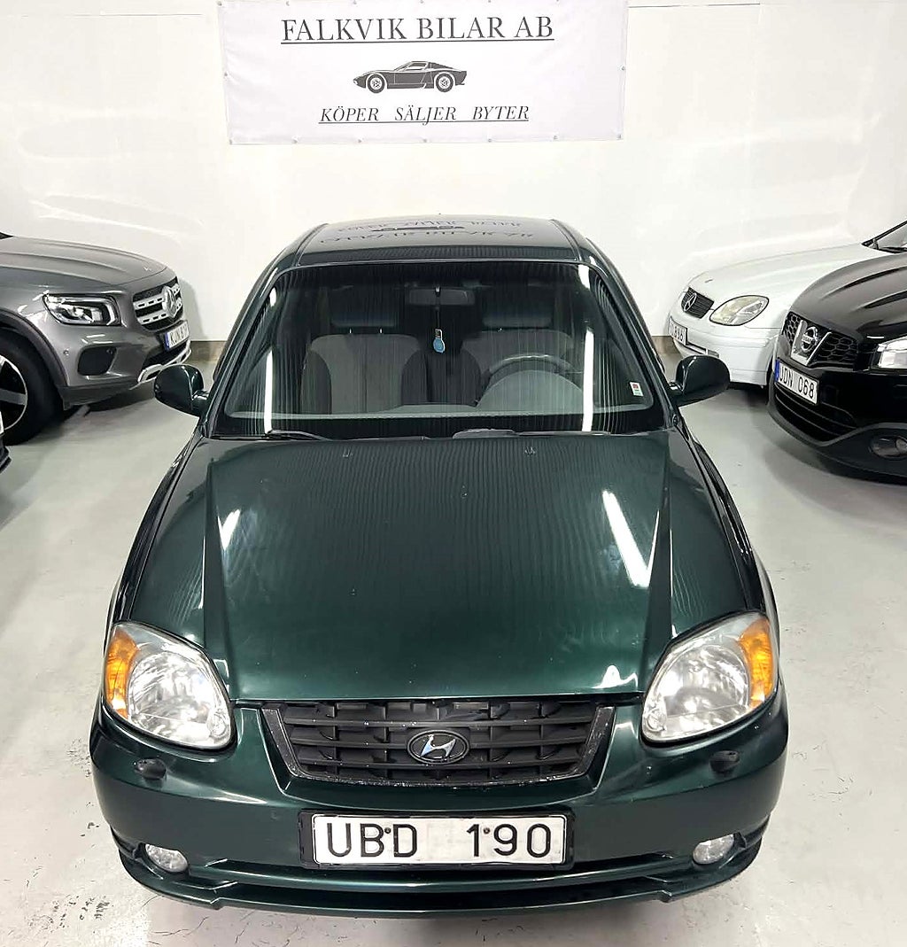 Hyundai Accent 3-dörrar 1.6 Euro 4, Nybes, Nyservad, Automat