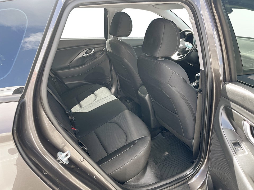 Bild på Hyundai i30 Trend Kombi 1.0 T-GDI 120hk B-KAMERA RATTVÄRME