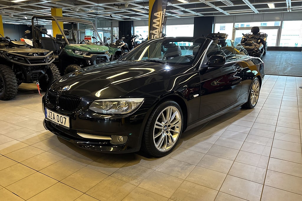 BMW 320D CAB Comfort, Dynamic/ Sv-Såld/Motorvärmare
