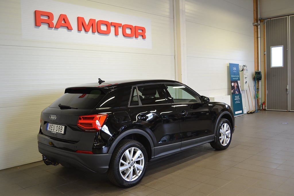 Audi Q2 30 TFSI 116hk Proline Dragkrok Parkeringsvärmare P-Sen 2020