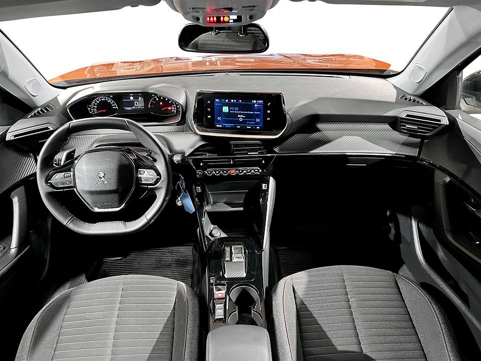 Bild på Peugeot 2008 Active 1.2 PT 130hk Aut - B-KAMERA,P-SENSORER,CARPLAY