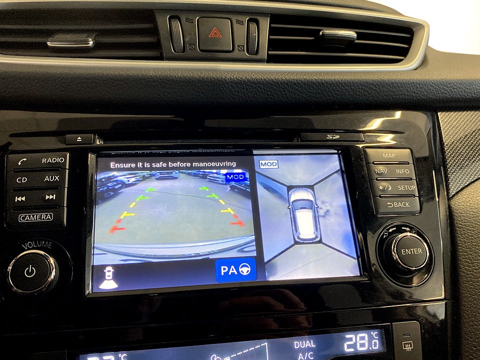 Bild på Nissan X-Trail Tekna 1.6 dCi 130hk Aut PANO SKINN GPS KAMERA