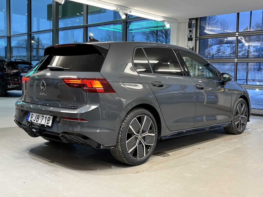 Volkswagen Golf 2025, kuva 6/42