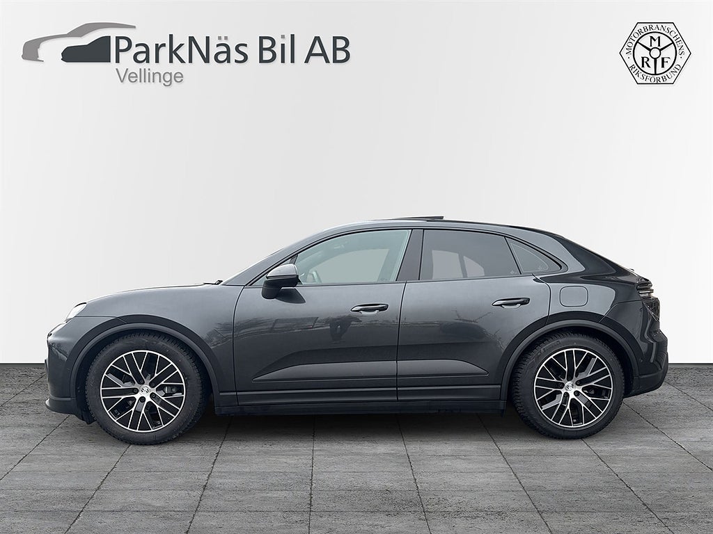 Porsche Macan Electric PANO DRAG BOSE