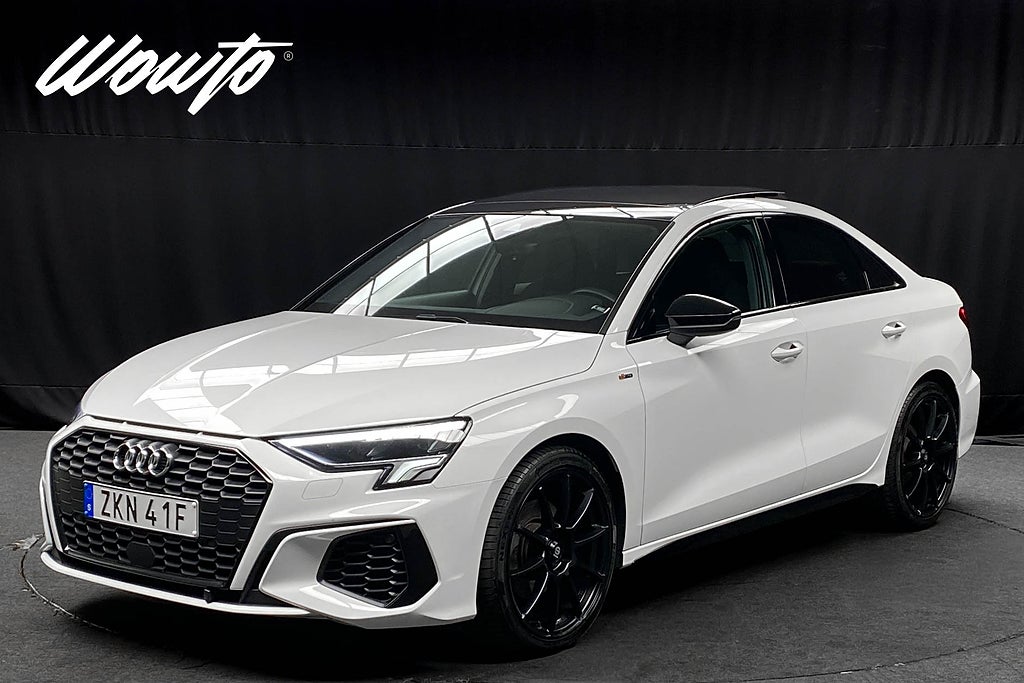 Audi A3 Sedan 35 TFSI 150HK S-Line/Pano/Cockpit/Sportchassi