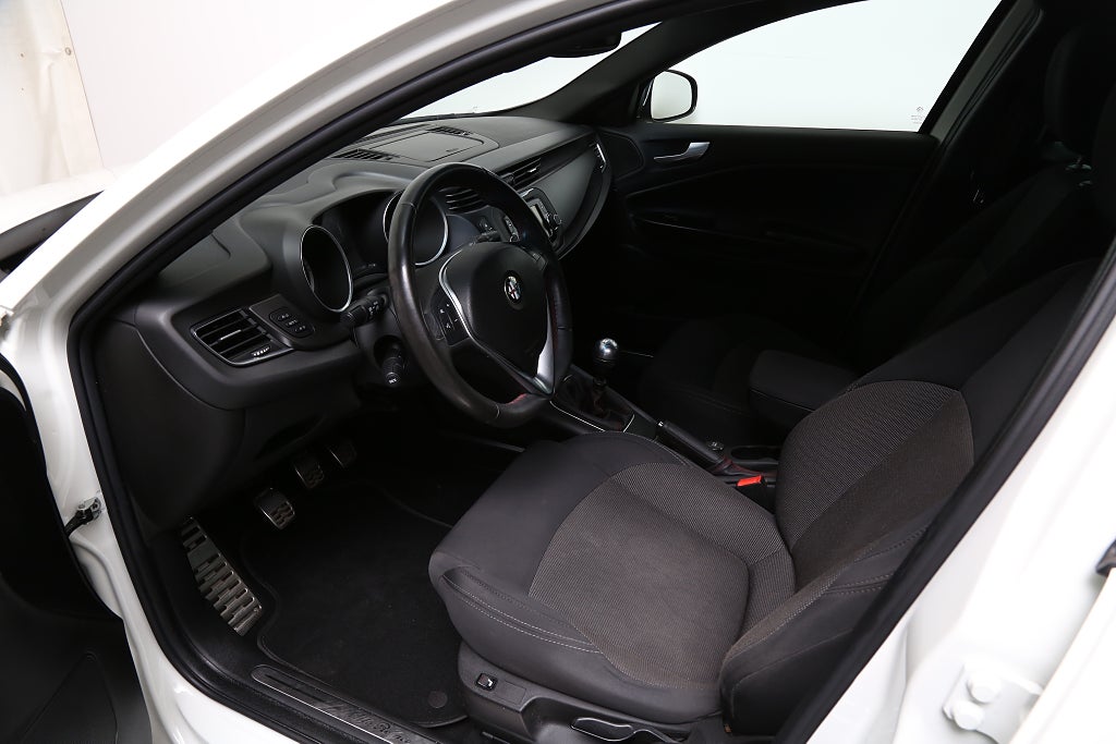 Alfa Romeo Giulietta 1,4 TB 16V Distinctive 2016