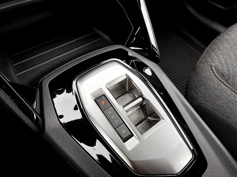 Bild på Peugeot 208 Style Hybrid 100hk Aut CARPLAY BACKSENSORER