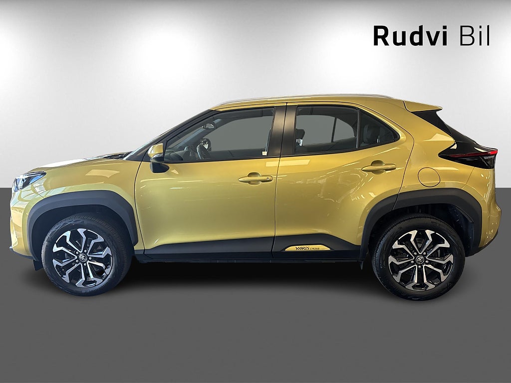 Toyota Yaris Cross Hybrid e-CVT Active Plus 1-Ägare