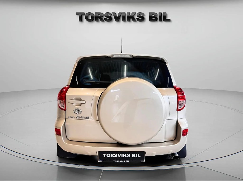 Toyota RAV4 2.0 VVT-i 4x4  - miniatyr 4