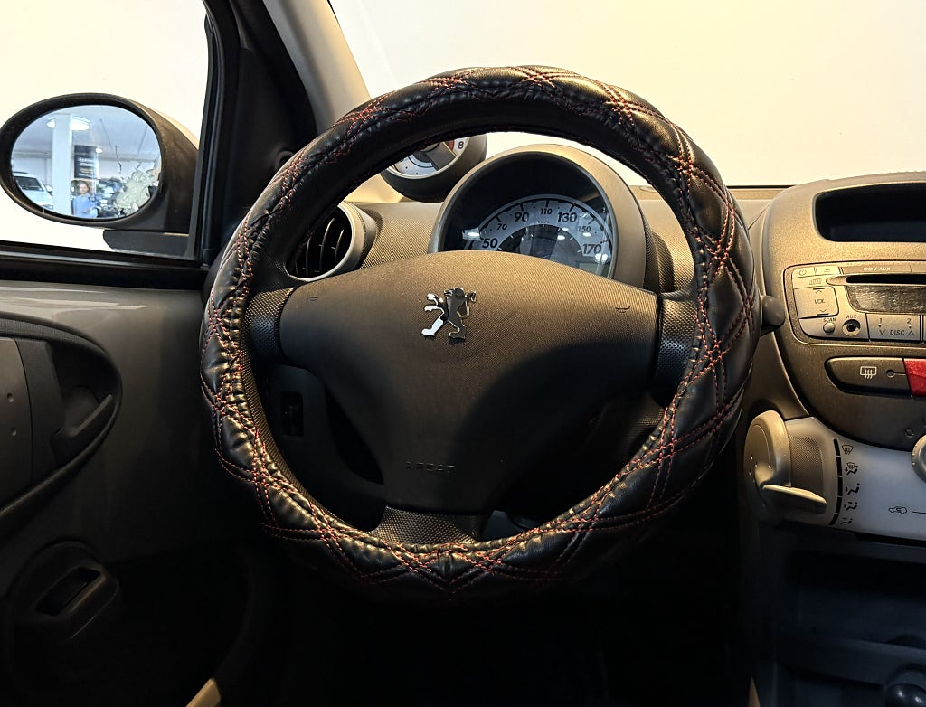 Peugeot 107 5-dörrar 1.0  2-TRONIC  68HK LÅGMIL S+V
