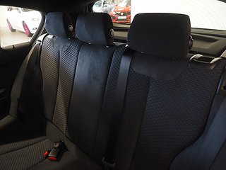 Halvkombi BMW 118 15 av 20