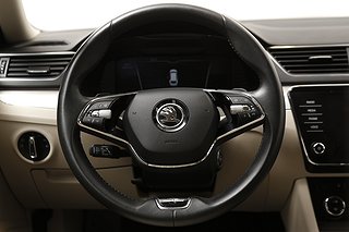 Kombi Skoda Superb 16 av 27